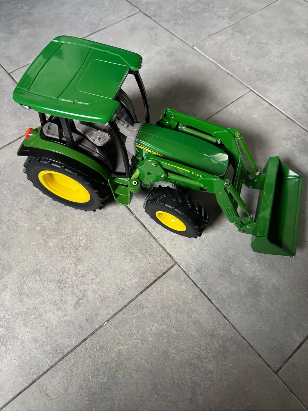 John Deere Green and Yellow Front Loader Tractor Toy